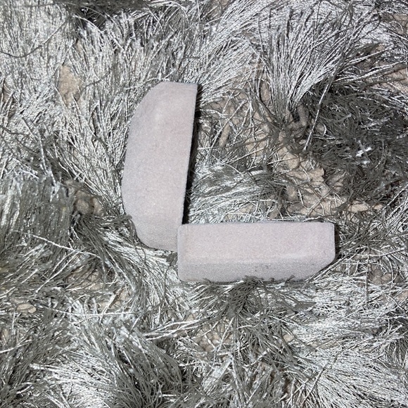 Ring box - Picture 2 of 5